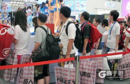 巨人网络的编织袋把CJ变成了春运现场
