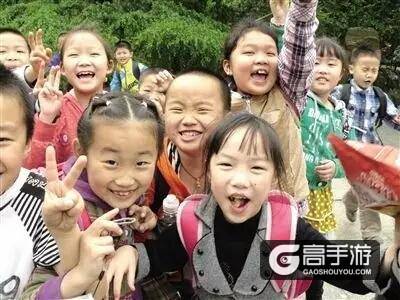 老师发文怒对王者荣耀，学生泪流满面控诉：“我控制不住自己啊”