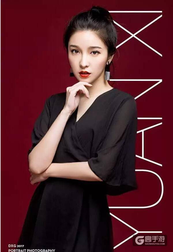 美女玩《王者荣耀》遇“痴汉”关羽 全程盯杀被怼哭！