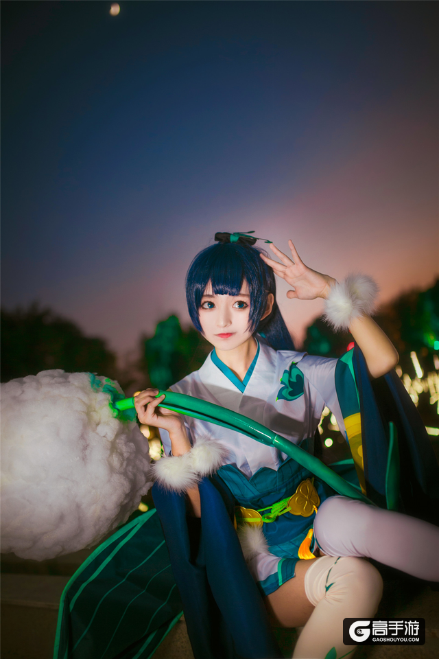 《阴阳师》手游萤草cos！敲可爱！这样的草总请给我来一打！