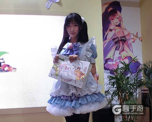 《料理次元》CCG漫展首日精彩瞬间 女仆小姐姐入侵CCG！