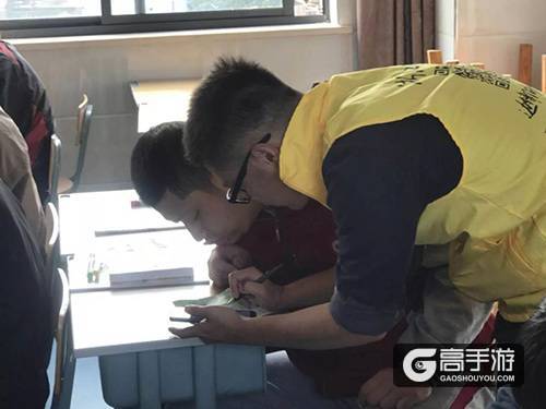 边锋网络携手湖州慈善总会公益行