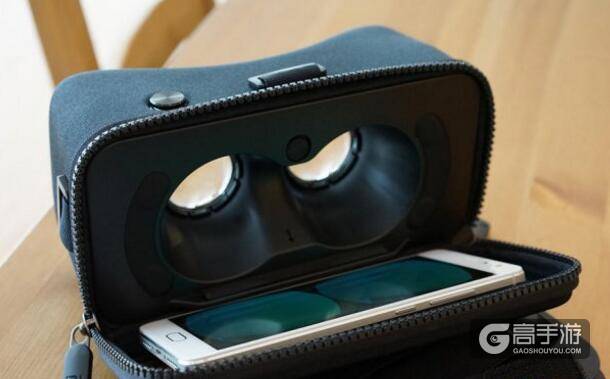 小米发布“玩具版”VR眼镜 今后或推更高级版本