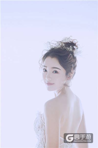 火辣showgirl点燃这个夏天 星辉畅娱邀你一起玩CJ