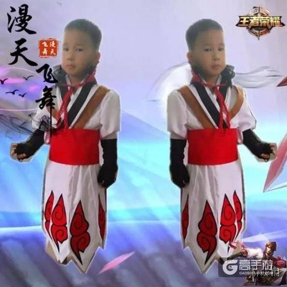 王者荣耀李白COS：第一不忍直视 最后颜值担当！