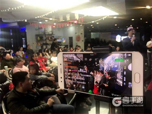 《梦幻花园》2018首场玩家见面会 奥斯汀欢歌笑舞