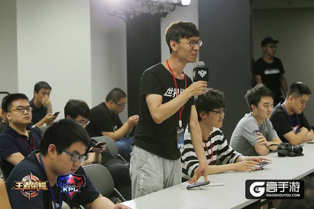 KPL冠军群访：生而无畏，QGhappy加冕春季赛冠军