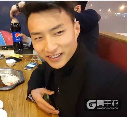 主播阿科回应直播间被封事件：广告真不是我打的
