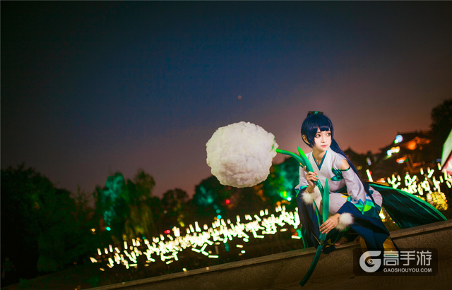 《阴阳师》手游萤草cos！敲可爱！这样的草总请给我来一打！