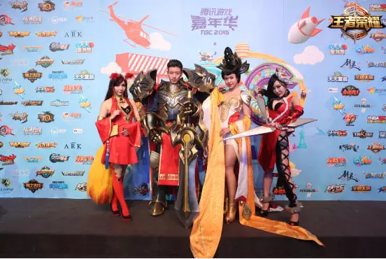 王者荣耀参展TGC   策划萌妹陪你玩嗨翻天
