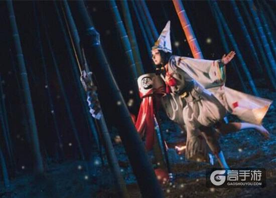 阴阳师黑白童子玩家COS 萌萌哒的小鬼使