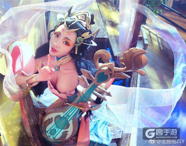 霓裳羽衣 异域风情！美女主播COS农药新英雄杨玉环