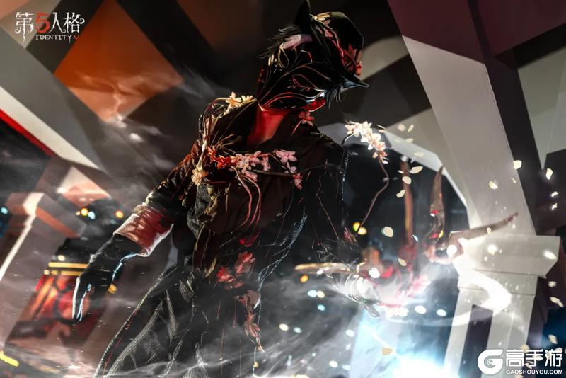 《第五人格》角色COS返图持续放送