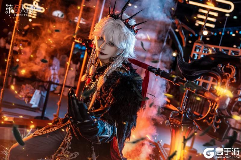《第五人格》角色COS返图持续放送