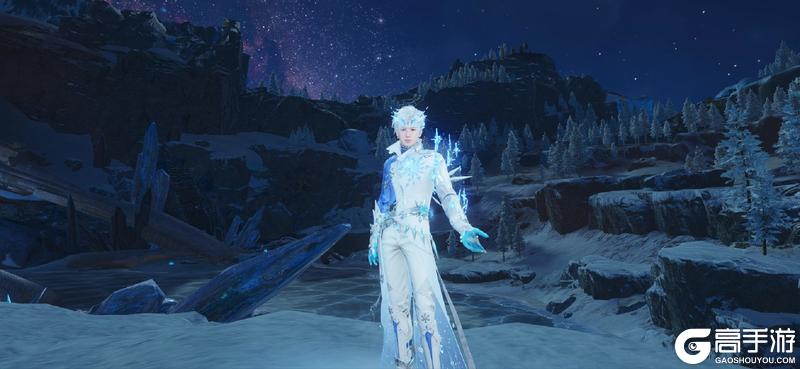星雪有期，梦幻相约！全新时装「寒凛霜华」，一起感受凛冬的魅力