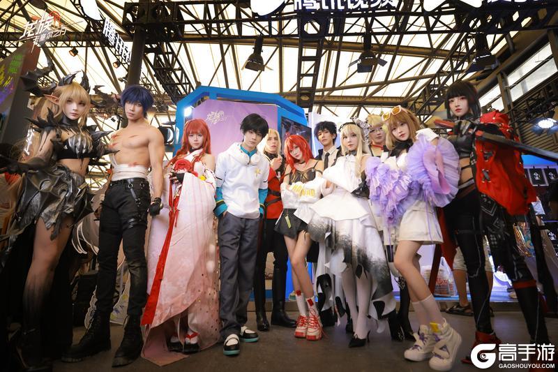 《龙族：卡塞尔之门》2025ChinaJoy 学院成员留念照第二弹已送达