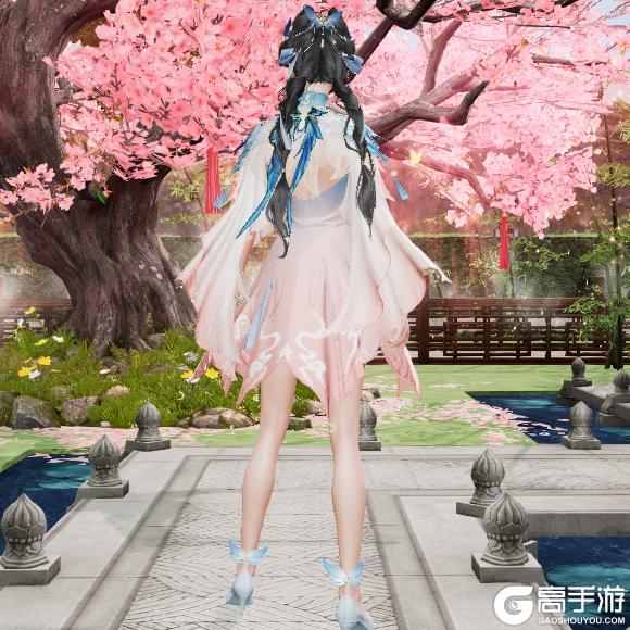 《明日之后》时装爆料 | 雀鸟衔星今夕织就成衣