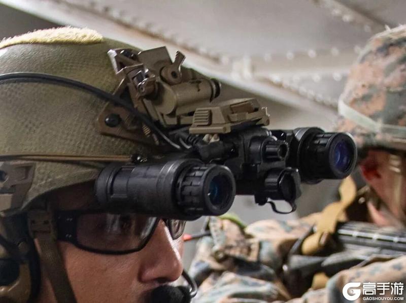 《暗区突围》暗区军武志丨征服黑夜的“眼睛”——夜视仪