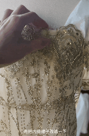 《一梦江湖》当梵高的星空成了裙摆江湖便有了流动的星河!