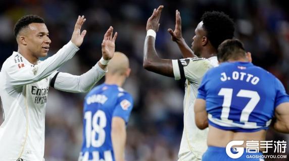 《传奇冠军足球》活动预告 | 前场压迫猛 后场出球稳